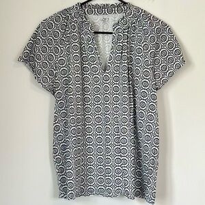 LOFT Monochrome Geometric Print Peasant Blouse - Size: Medium